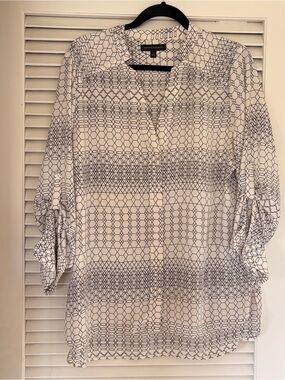 Banana Republic White Shirt with Navy Geometric Print